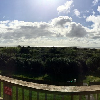 Polynesian Resort - Great view from third floor - Hotels Near Me - Ocean Shores, Washington