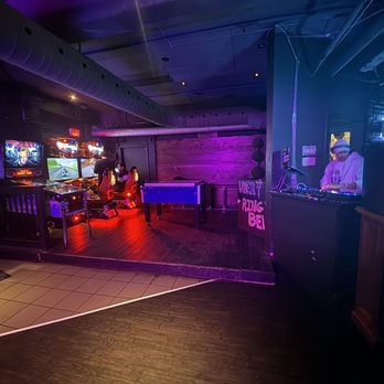 Charlotte's Room - Wine Bars Near Me - Toronto, Ontario