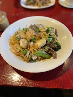Heavenly Asian Cuisine & Lounge by null
