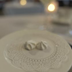 Bistro de Margot - Violet macaroon