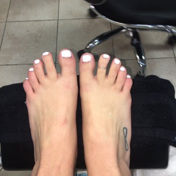 Vina Ann Nails - you know what they say bout white toes?? - Nail Salons Near Me - Vancouver, Washington