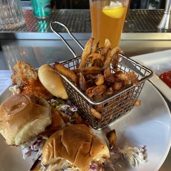 Smith & Kings - Honey Ghost Chicken Sliders.  This is with Hot Buffalo sauce though and a side of fries. Very good! - Cocktail Bars Near Me - Honolulu, Hawaii