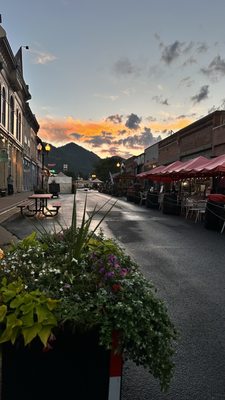 Beau Jo's Idaho Springs by null