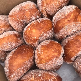 Leonard's Pearlridge Malasada Mobile - Desserts Near Me - Aiea, Hawaii