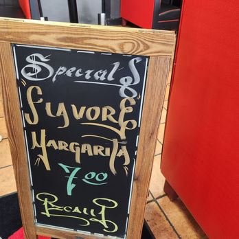Izcalli Mexican - Mexican Near Me - Matthews, North Carolina