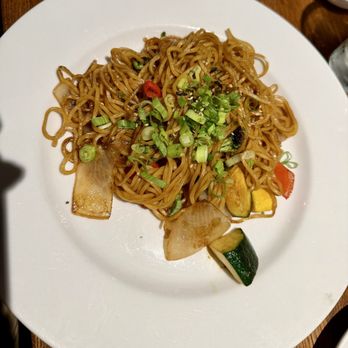 Minami Sushi - Yakisoba - Japanese Near Me - Streamwood, Illinois