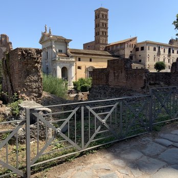 Foro Romano - View of Temple if Venus and Rome - Landmarks & Historical Buildings Near Me - Rome, RM