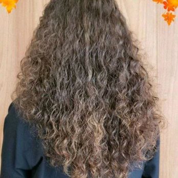 HBH - GREAT NATURAL CURL Client Cut and Deep Conditioning! - Hair Salons Near Me - Bloomington, Illinois