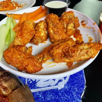The Bulldog - Buffalo flightless birds - Bars Near Me - Indianapolis, Indiana