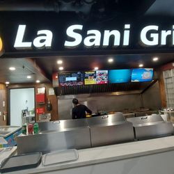 La Sani Grill - Dundas - Storefront