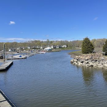 Bill's Seafood Restaurant - View the other way - Seafood Near Me - Westbrook, Connecticut Bill's Seafood Restaurant - View the other way - Seafood Near Me - Westbrook, Connecticut