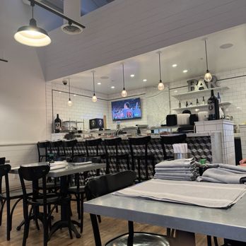 Shiroi Sushi - Sushi Bars Near Me - Los Gatos, California Shiroi Sushi - Sushi Bars Near Me - Los Gatos, California