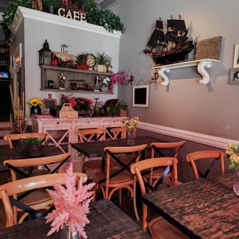 Cafe Bubamara - Inside - Modern European Near Me - Clifton, New Jersey