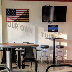 Johnny G’s Famous Pizza & Tomato Pies