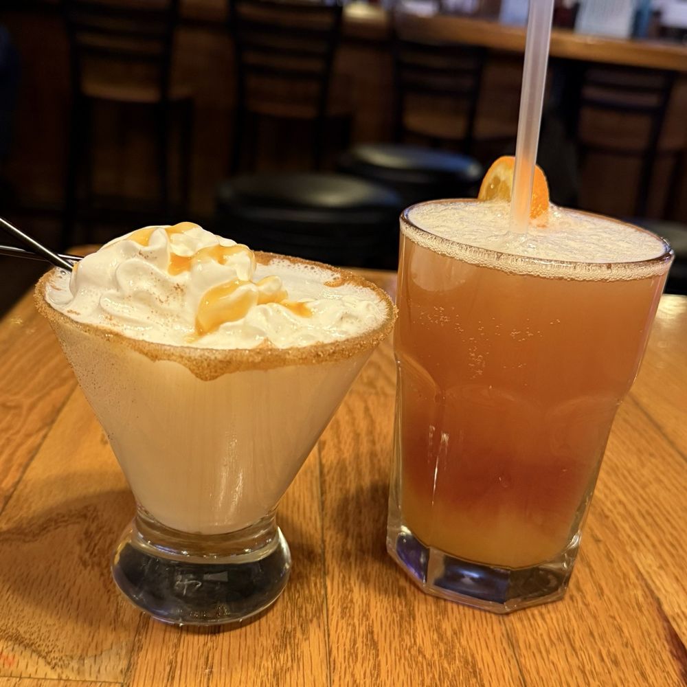 Mulligan's Pub and Grille - The caramel swirl martini and blackberry Bellini - Sports Bars Near Me - Highland Heights, Ohio Mulligan's Pub and Grille - The caramel swirl martini and blackberry Bellini - Sports Bars Near Me - Highland Heights, Ohio