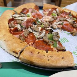 DoubleDave's Pizzaworks - The Works
