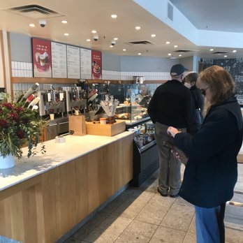 Peet's Coffee - Coffee & Tea Near Me - Menlo Park, California