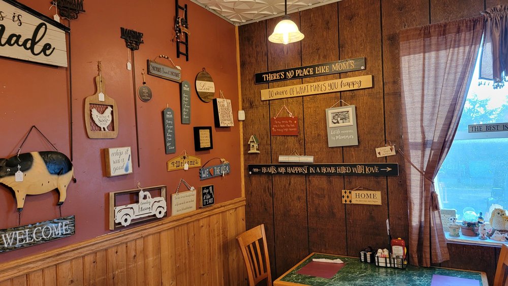 FIRST CHANCE INN - Updated January 2026 - 32 Photos & 20 Reviews - 319 ...