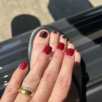 Legacy Nails & Spa - It's not the end of the world but it's absolutely not the same colors. - Nail Salons Near Me - Plano, Texas