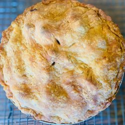 Pell’s Pie Patch & Family Farm - Fresh Apple Pie