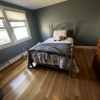 Sister’s Cleaning Services - Bedroom clean - Home Cleaning Near Me Sister’s Cleaning Services - Bedroom clean - Home Cleaning Near Me
