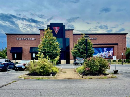 Bj's Restaurant And Brewhouse Frederick Md BJ’S RESTAURANT & BREWHOUSE - Updated July 2025 - 512 Photos & 421