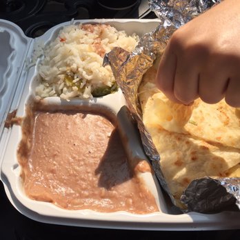Lily's Malibu - Quesadilla - Burgers Near Me - Malibu, California Lily's Malibu - Quesadilla - Burgers Near Me - Malibu, California
