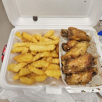 Touchdown Wings - CWE - Honey garlic wings and fries combo - Chicken Wings Near Me - St. Louis, Missouri