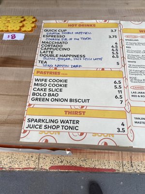 Soon and Soon Souvenir Shop by null