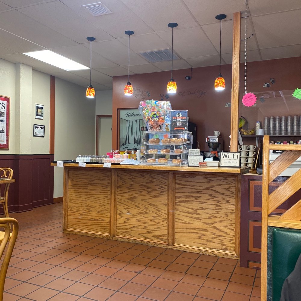 Falls Diner & Catering - Really cozy here. - Diners Near Me - Wappingers Falls, New York