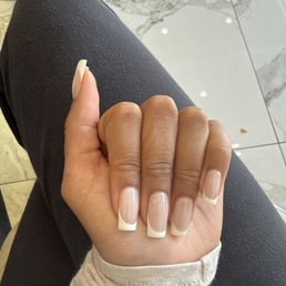 French tip nails