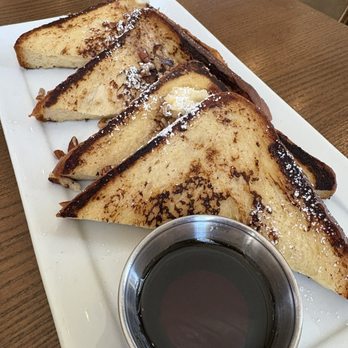 Zinc Cafe & Bar - French Toast - Breakfast & Brunch Near Me - Orange, California Zinc Cafe & Bar - French Toast - Breakfast & Brunch Near Me - Orange, California