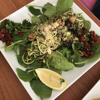 Cafe Wylde - Pesto zucchini noodles - Cafes Near Me - Everett, Washington
