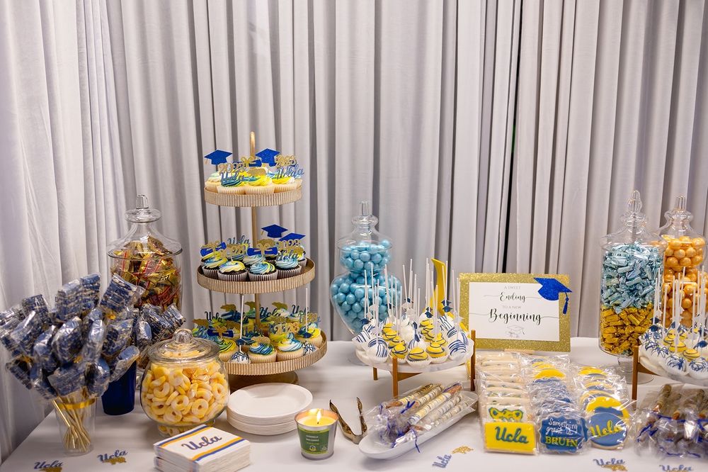 TABLES & CHAIRS Updated September 2024 450 Photos & 181