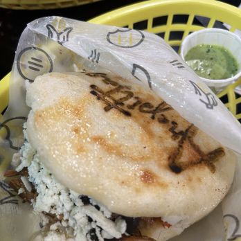 Arepittas - Arepa Pabellon - Venezuelan Near Me - Pittsburgh, Pennsylvania Arepittas - Arepa Pabellon - Venezuelan Near Me - Pittsburgh, Pennsylvania