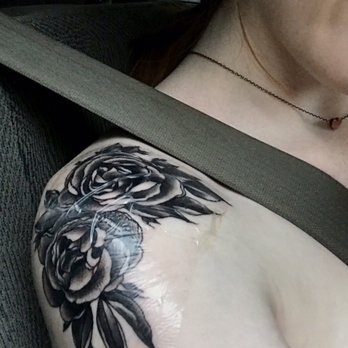 Action Tattoo - Rose tattoo. - Tattoo Near Me - Auburn, Washington