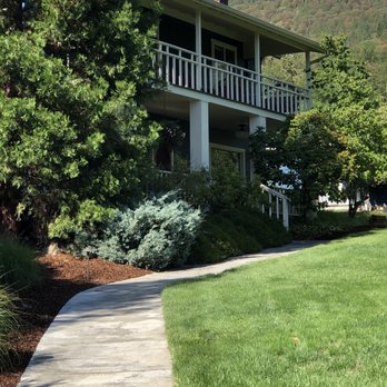 Country Willows Inn - The Main Inn. - Bed & Breakfast Near Me - Ashland, Oregon Country Willows Inn - The Main Inn. - Bed & Breakfast Near Me - Ashland, Oregon