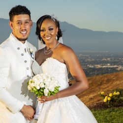 The Greystone Castle - The perfect wedding photo background.