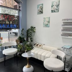 Have a great manicure and pedicure at La Mei Nails in Edison, NJ!