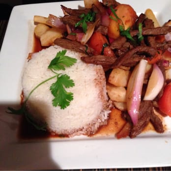 Fusion - Sirloin lomosaltado - Peruvian Near Me - West Orange, New Jersey