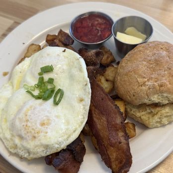 Tchotchke - Breakfast & Brunch Near Me - St. Petersburg, Florida Tchotchke - Breakfast & Brunch Near Me - St. Petersburg, Florida