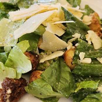 Baily's Old Town - Salad - New American Near Me - Temecula, California