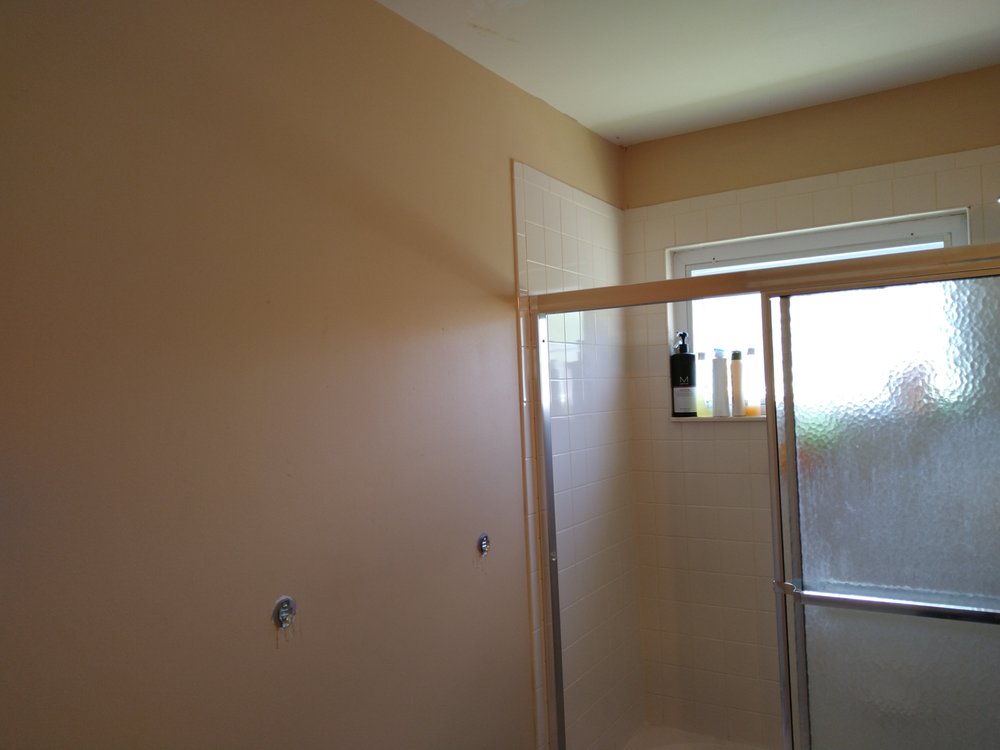 Slide of Mikes Discount Handyman