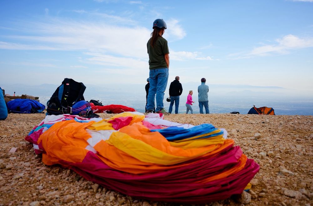 Social spots from NeverLand Paragliding