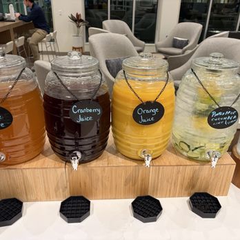 Element by Westin Albuquerque Uptown - Juice bar - Hotels Near Me - Albuquerque, New Mexico
