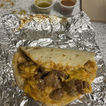 Tia’s Taco Hut - Carne guisada with cheese - Mexican Near Me - San Antonio, Texas Tia’s Taco Hut - Carne guisada with cheese - Mexican Near Me - San Antonio, Texas