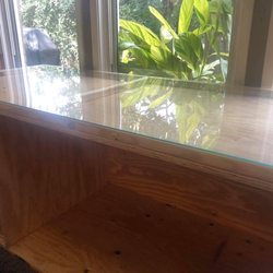 Rockin A Contruction - Custom Desk