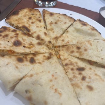 Himalayan Kitchen - Chicken Tikka Naan - Himalayan/Nepalese Near Me - Honolulu, Hawaii