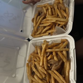 Tez Wings - We got two 6 piece wing meals with fries, cost somewhere around $30 and it's too die for. Fills you up, delicious, local. - Chicken Wings Near Me - Oklahoma City, Oklahoma Tez Wings - We got two 6 piece wing meals with fries, cost somewhere around $30 and it's too die for. Fills you up, delicious, local. - Chicken Wings Near Me - Oklahoma City, Oklahoma