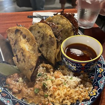 Luna's Tex Mex Cantina - Queso birria tacos - Mexican Near Me - Honolulu, Hawaii Luna's Tex Mex Cantina - Queso birria tacos - Mexican Near Me - Honolulu, Hawaii